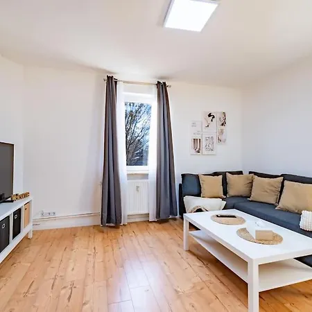 Modernisiertes Altbau 3-zi شقة