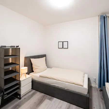 Modernisiertes Altbau 3-zi * رنتلن